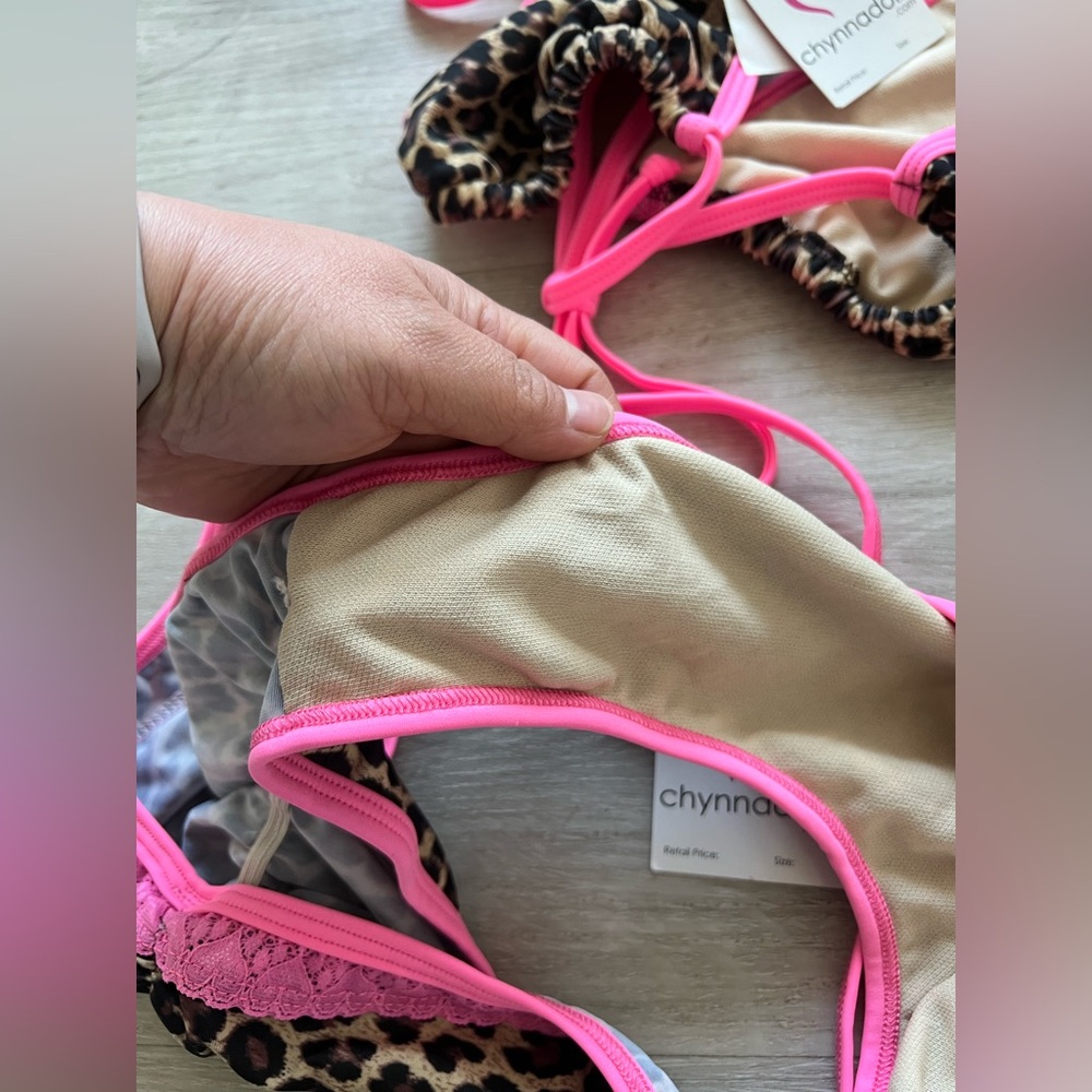 NWT Chynna Dolls two piece pink leopard bikini set with lace - Picture 10 of 11